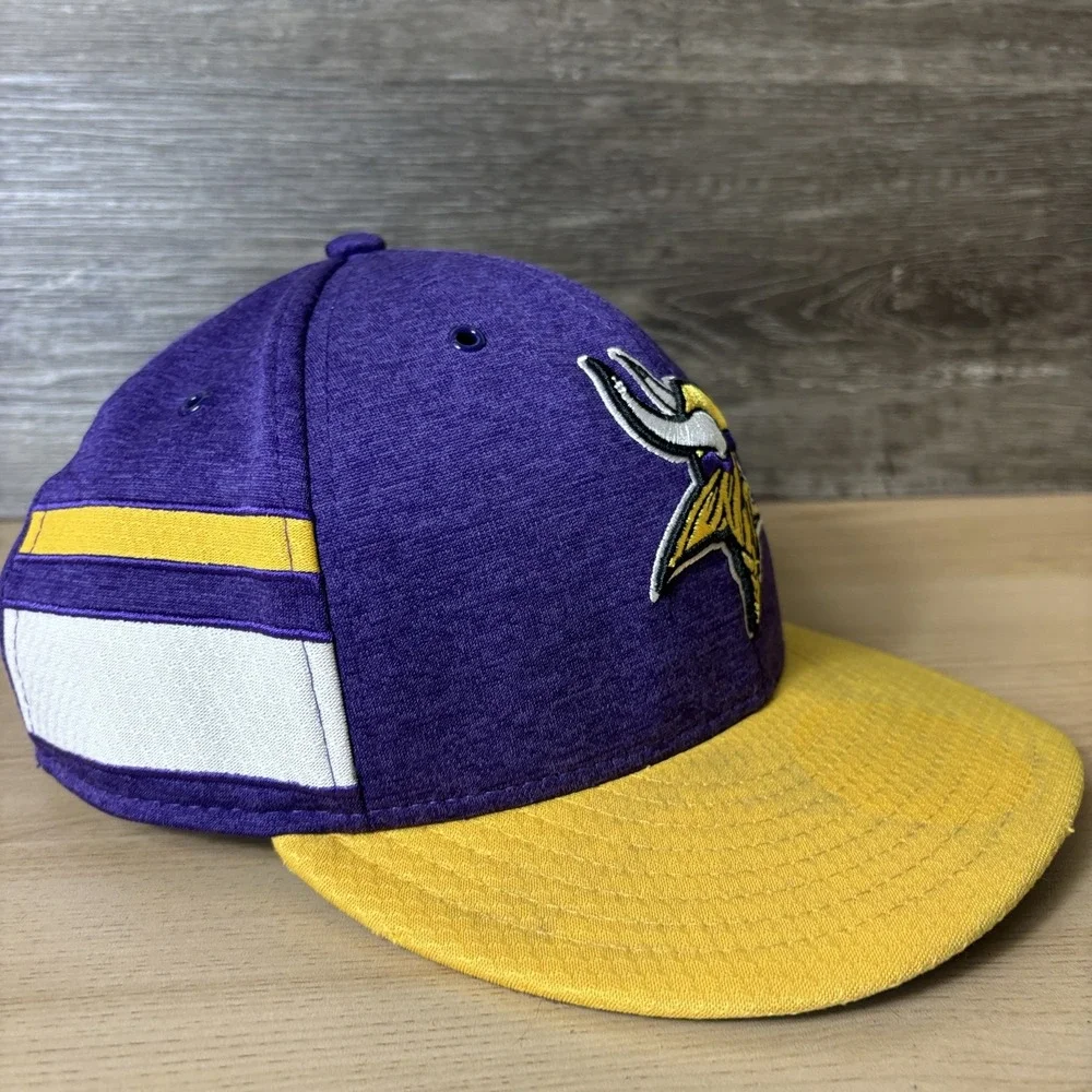 Minnesota Vikings Hat Cap Snap Back Purple Yellow NFL Football New Era Mens